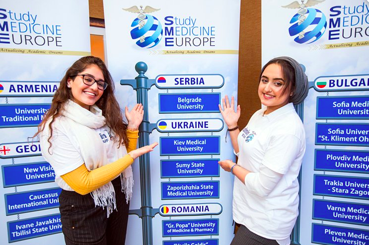 Study Medicine Europe sign at open day event